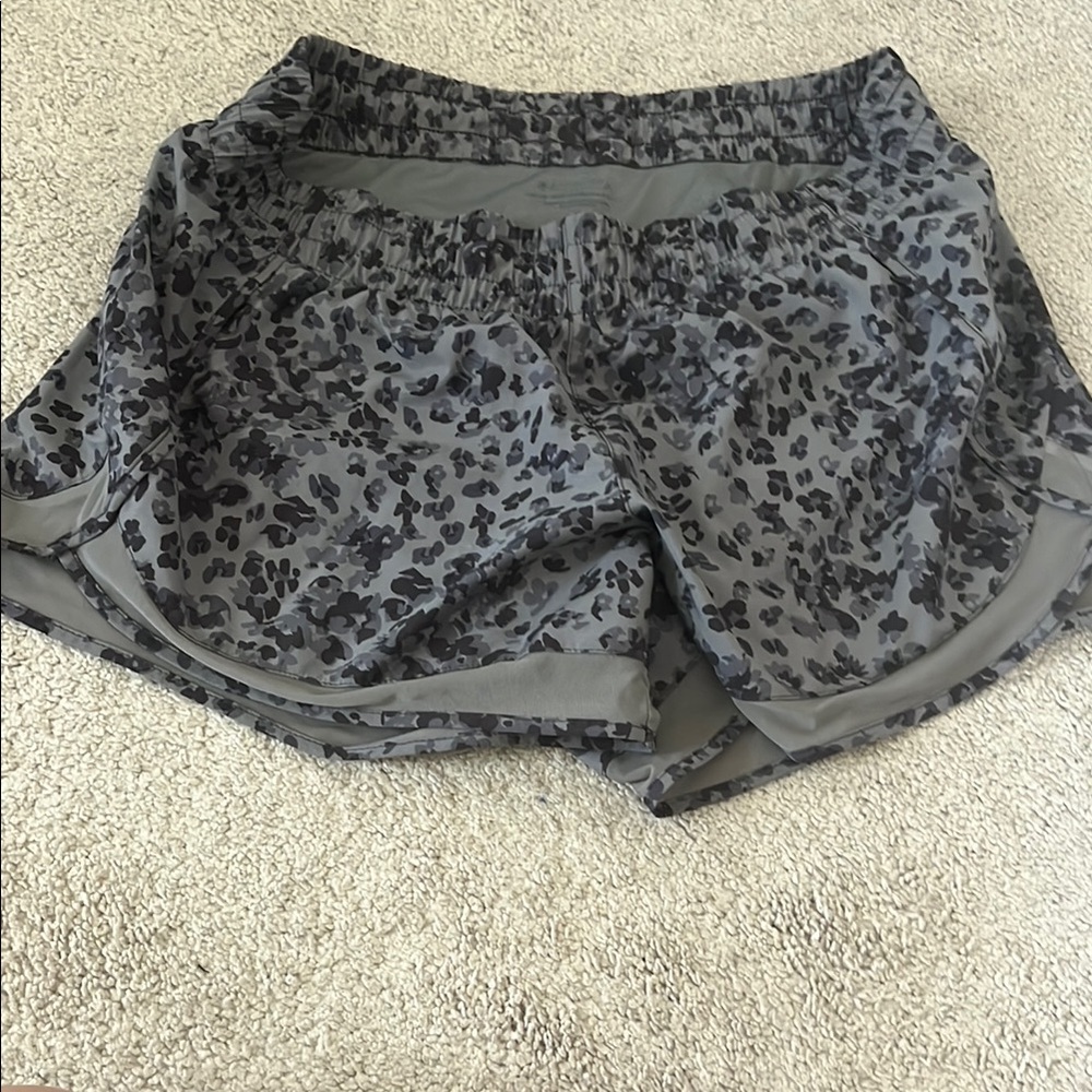 Athleta Gray Leopard Print Athletic Shorts